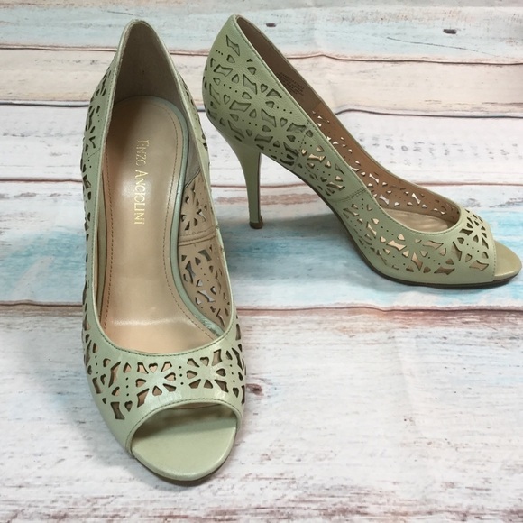Enzo Angiolini Megastar Mid Heel Pumps Mint Green Lazer Cut Size 7.5 M - Picture 4 of 11